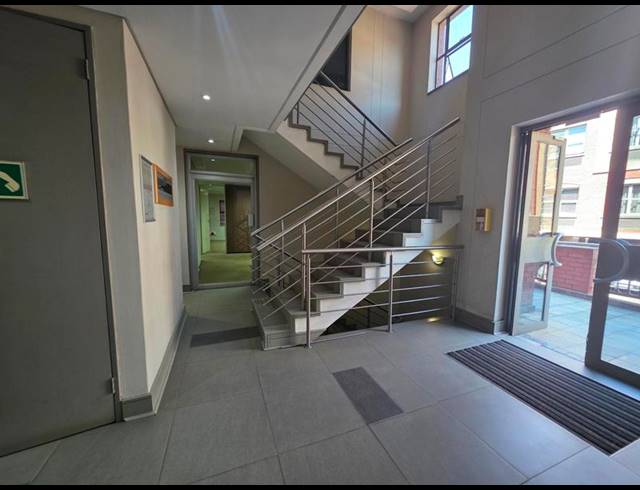 BUSINESS PROPERTY TO RENT IN MENLYN